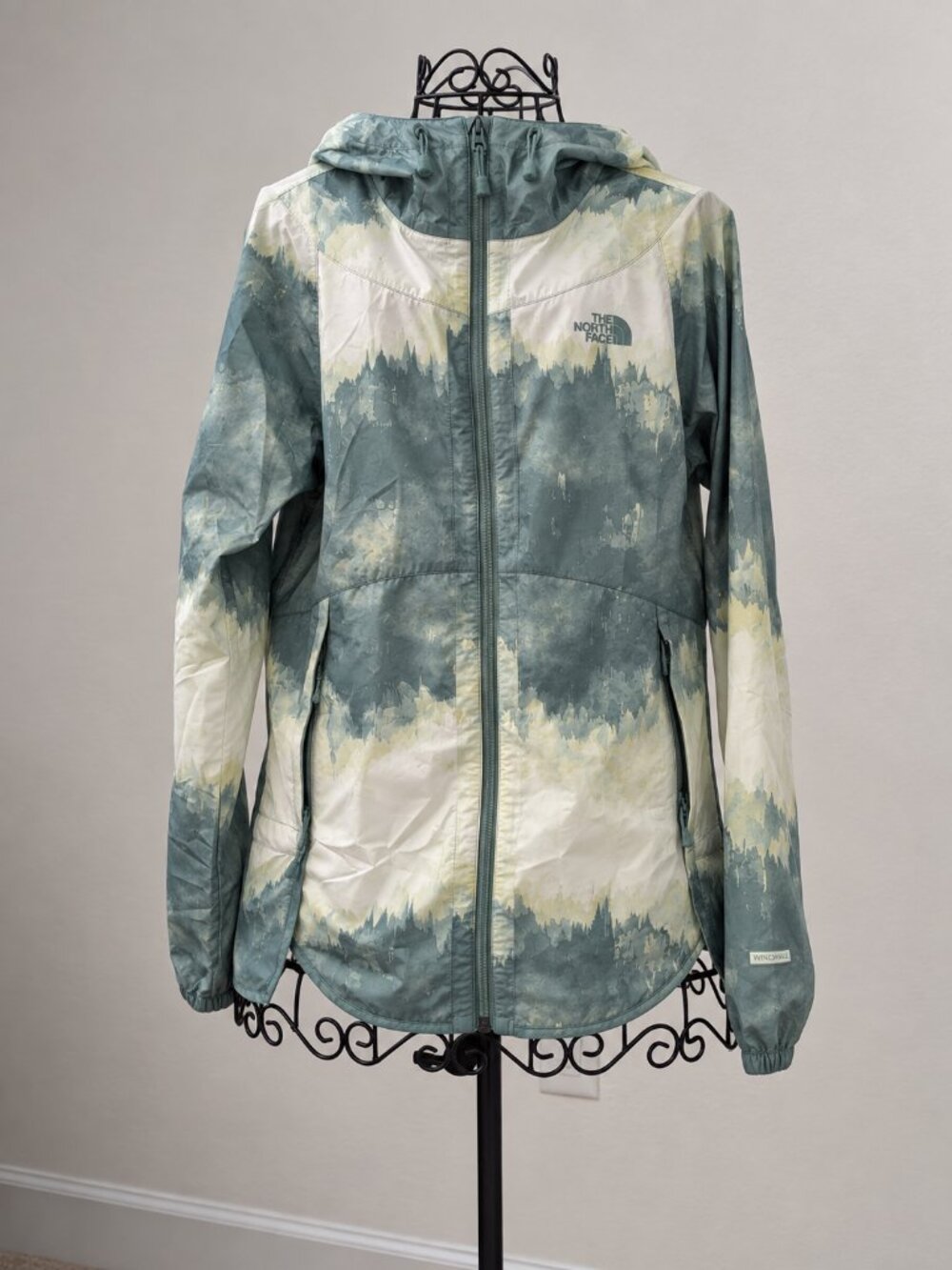 The North Face Flyweight WindWall Packable Jacket S Green Print